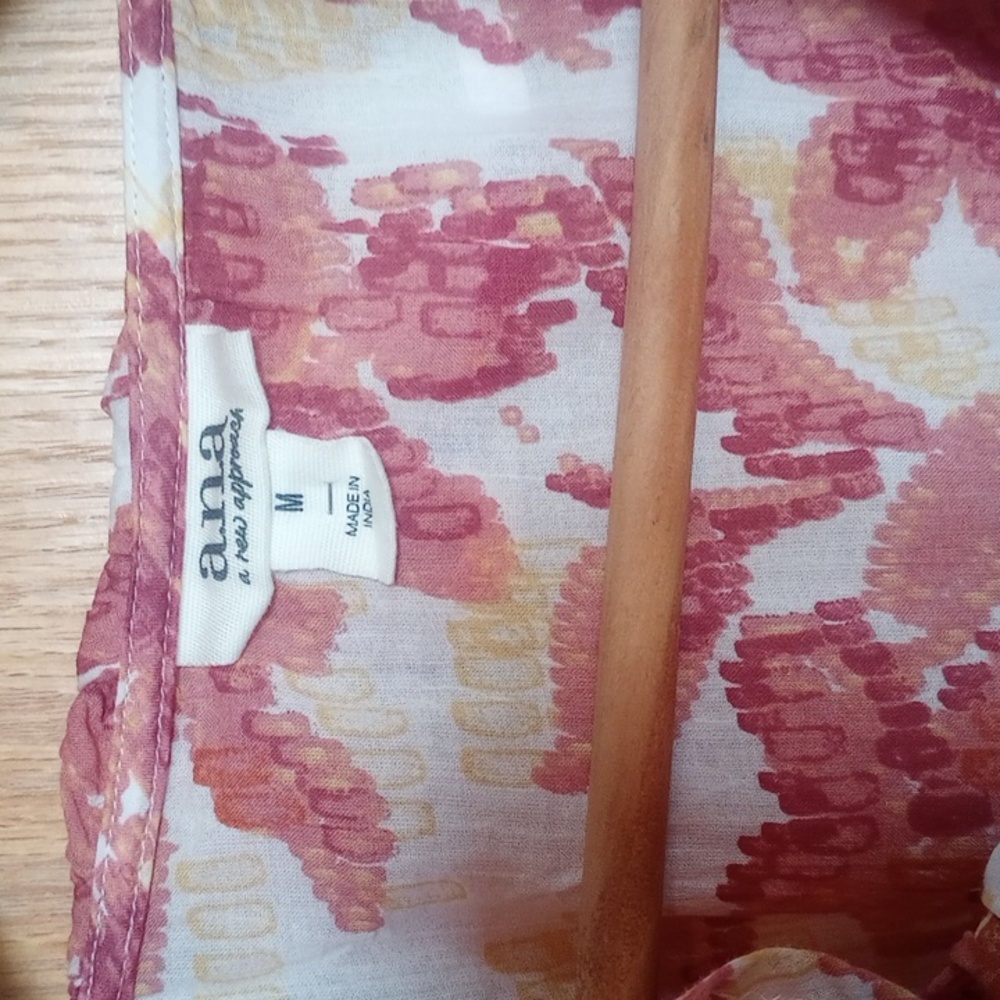 Floral Ruffle Swing Blouse - Picture 4 of 10